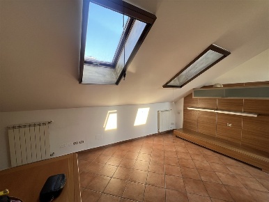 Foto Appartamento in via villoresi, Corbetta Semicentro, Isola di 65 m²