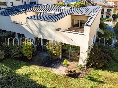 Foto Case indipendenti in Via M. Anzi, Como Valduce - Crispi di 250 m²