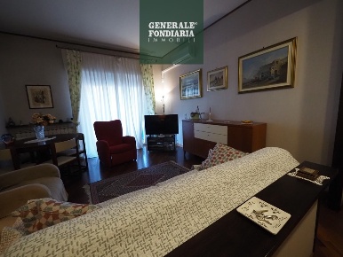 Foto Appartamento a La Spezia di 100 m² con 4 locali in affitto