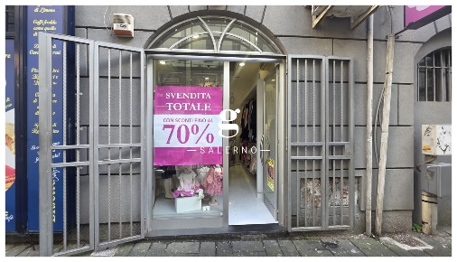 Foto Attività commerciale in Santi Martiri Salernitani, Salerno Centro