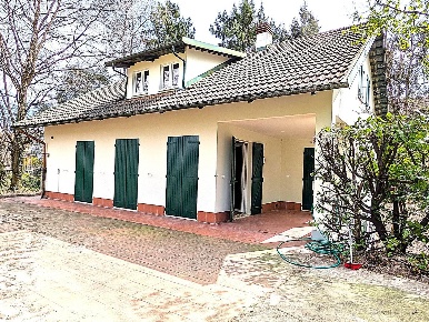 Foto Villa singola in VIA costa 12, Alpignano di 350 m² con 7 locali