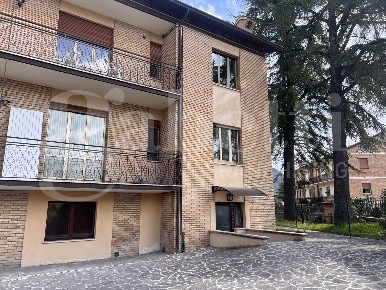 Foto Appartamento in Via San Lazzaro 1, Gubbio Centro di 63 m² con 3 locali