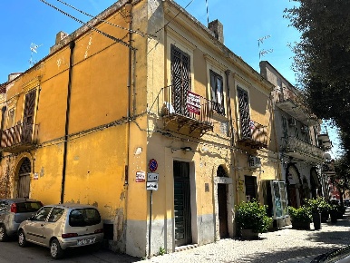 Foto Casa indipendente in Via MATTEO TONDI 57, San Severo di 350 m²