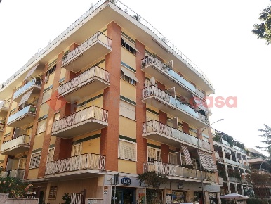 Foto Appartamento in PEREIRA, Roma Balduina di 65 m² con 2 locali