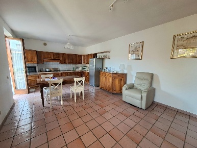 Foto Casa indipendente a Cologna Veneta Centro di 350 m² in vendita