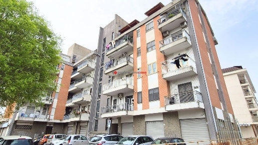 Foto Appartamento in Via Raffaele Nannarone 11, Foggia di 82 m² in affitto