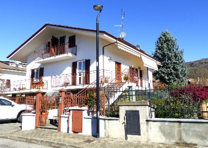Foto Villa unifamiliare in Strada dei Marauda 22, Luserna San Giovanni
