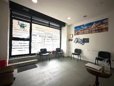 Foto Attività commerciale in Viale della repubblica 134, Calvizzano