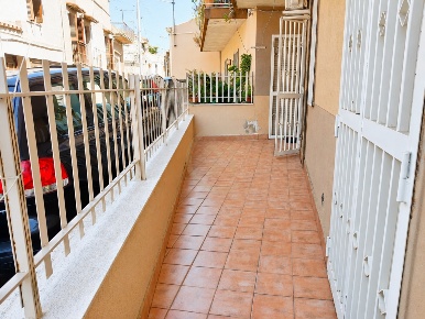 Foto Appartamento in Via Vittorio Emanuele 243, Aci Catena Centro di 89 m²