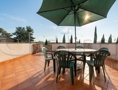 Foto Appartamento in Via Aurelia Nord 10, Follonica di 73 m² con 3 locali