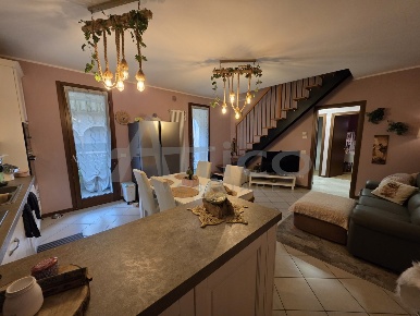 Foto Appartamento in Via Leopoldo Baruchello RO, Rovigo di 177 m²