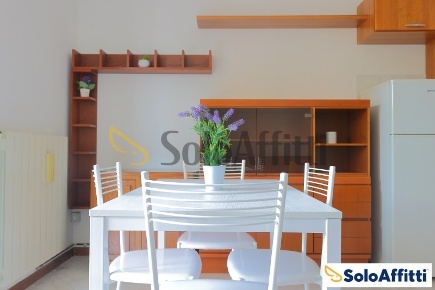 Foto Appartamento in Via Claudio Monteverdi 7, Desio di 54 m² con 2 locali