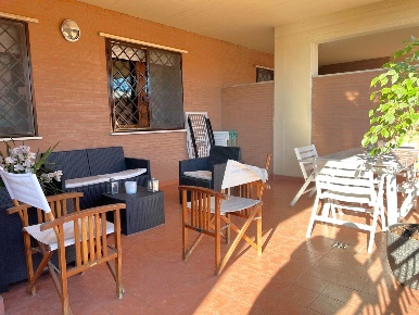 Foto Appartamento in Via Padre Perilli, Roma di 67 m² in vendita