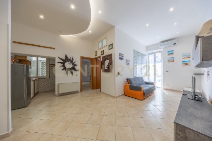Foto Appartamento in Piazza Pia 10, Anzio Centro Storico di 86 m²
