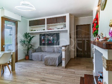 Foto Appartamento in Via 8 Marzo 53, Collesalvetti Stagno di 85 m²