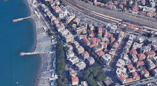 Foto Appartamento in Piazza della Stazione, Sestri Levante Centro di 120 m²