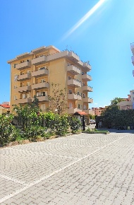 Foto Appartamento in Via Umberto 1 76, Reggio di Calabria di 70 m²
