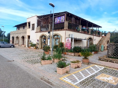 Foto Locale commerciale in Via Aurelia Nord 10, Follonica di 171 m²