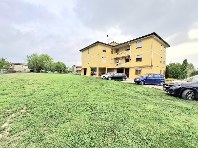 Foto Appartamento in Via Ponte Dell'Asino 57, Rovigo di 95 m² con 4 locali