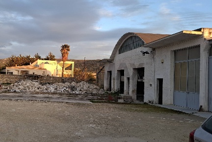 Foto Capannone industriale in S.S.115 Comiso 300, Comiso Centro di 700 m²