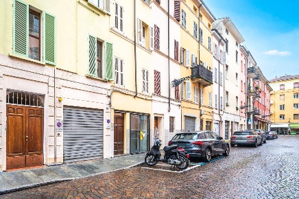 Foto Appartamento in Str. XX settembre, Parma Centro Storico di 50 m²