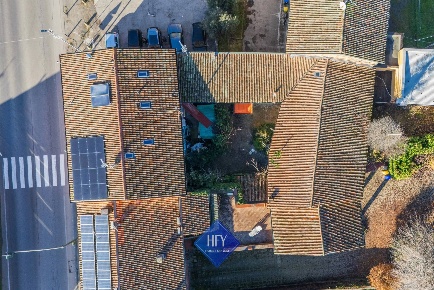 Foto Rustico in Via Aldo Capra, Parma San Prospero di 310 m² con 11 locali