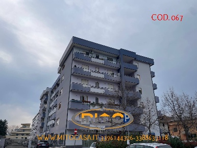 Foto Appartamento in CORSO TRIESTE, Telese Terme di 140 m² con 7 locali