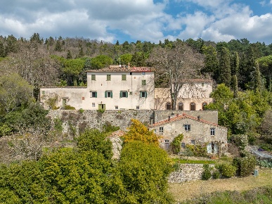 Foto Villa unifamiliare in Via Montefiano 6, Fiesole di 2100 m² in vendita
