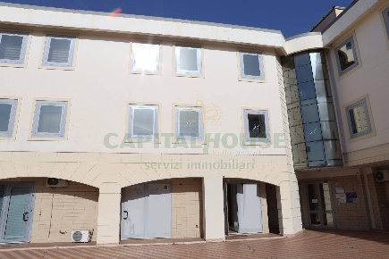 Foto Ufficio in VIA escrivà, Santa Maria Capua Vetere di 110 m² in affitto