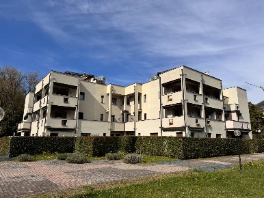 Foto Appartamento in VIA VITTORIO VENETO 16, Canzo di 85 m² con 3 locali