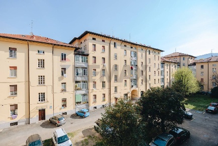 Foto Appartamento in Via Campo Di Marte 5, Brescia di 94 m² con 3 locali