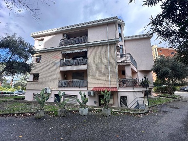 Foto Appartamento in via giuseppe tommasi 25, Cosenza Stadio - Città 2000