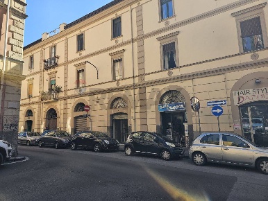 Foto Locale commerciale in Via Francesco Crispi 62, Salerno Carmine