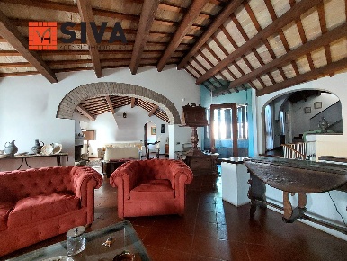 Foto Casa indipendente in Via Alcide De Gasperi 47, Ravenna Centro Storico