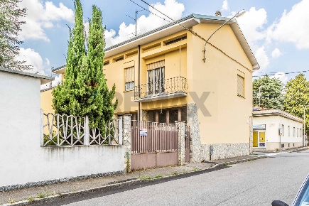 Foto Casa indipendente in VIA MONFALCONE 31, Busto Arsizio Sacconago