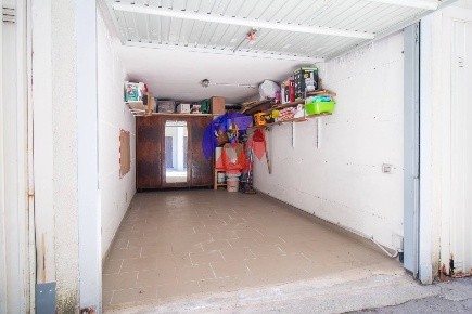 Foto Posti auto in Strada de Rotic, Mazzin di 16 m² con 1 locali in vendita