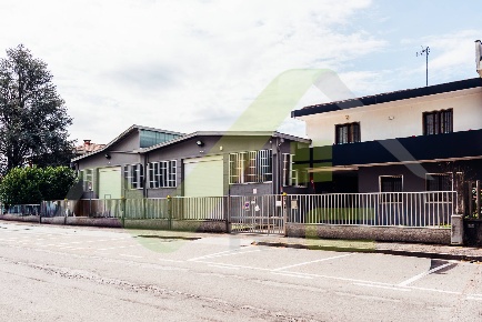 Foto Capannone industriale in VIA BUOZZI 22, Melzo di 901 m² in vendita