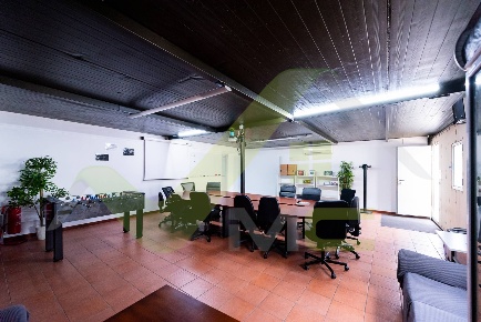 Foto Capannone industriale in VIA BUOZZI 22, Melzo di 901 m² in vendita