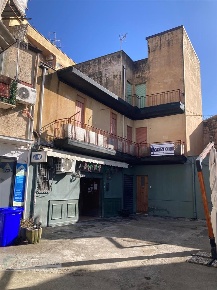 Foto Casa indipendente in cortile Francesco Nicolosi 6, Lercara Friddi