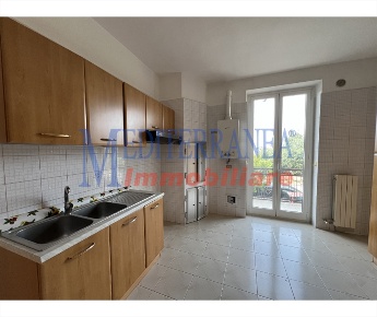 Foto Appartamento in Via U. la Malfa 9, Ruvo di Puglia Centro di 100 m²
