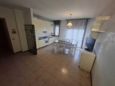 Foto Appartamento a Rovigo Rovigo Est di 100 m² con 5 locali in vendita