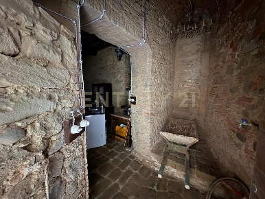 Foto Magazzino in Vicolo dei Frantoi, Scansano Centro di 33 m² con 1 locali