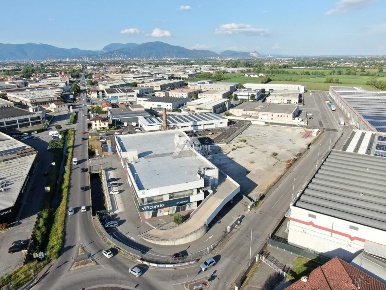 Foto Terreno industriale in Via L. da Vinci 5, Flero di 6000 m² in vendita