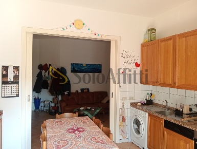 Foto Appartamento a Falconara Marittima Centro di 79 m² con 4 locali