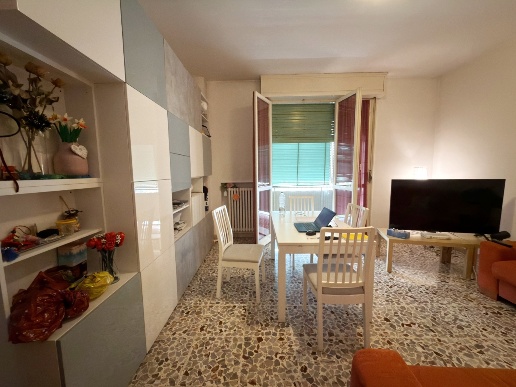 appartamento in vendita a Reggio nell'Emilia in zona Ospizio