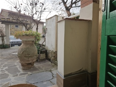 Foto Villa unifamiliare in CASTRA, Capraia e Limite di 40 m² con 2 locali