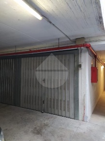 Foto Box in VIA ROMOLO TRINCHIERI, Roma di 16 m² con 1 locali in vendita