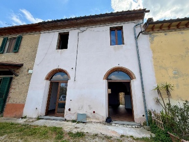Foto Casa indipendente a Casciana Terme Lari Boschi di 200 m² con 7 locali