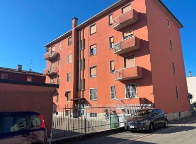 Foto Appartamento a Paullo Centro di 83 m² con 4 locali in vendita