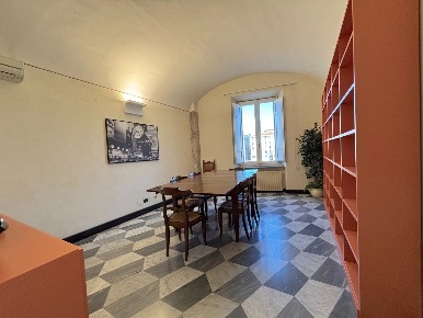 Foto Appartamento a Pisa Sant'Antonio di 240 m² con 7 locali in vendita